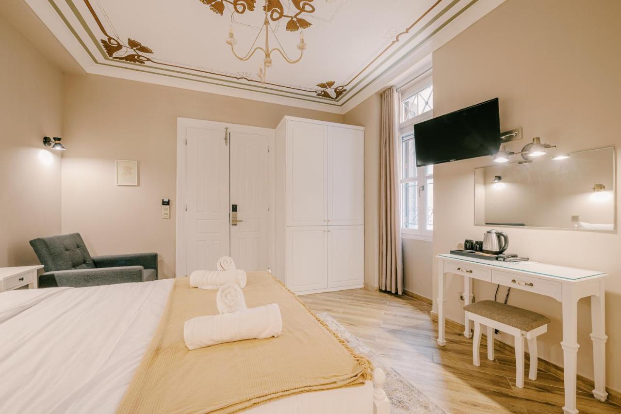 Neapolis 1897 Boutique Luxury Rooms Афины Экстерьер фото