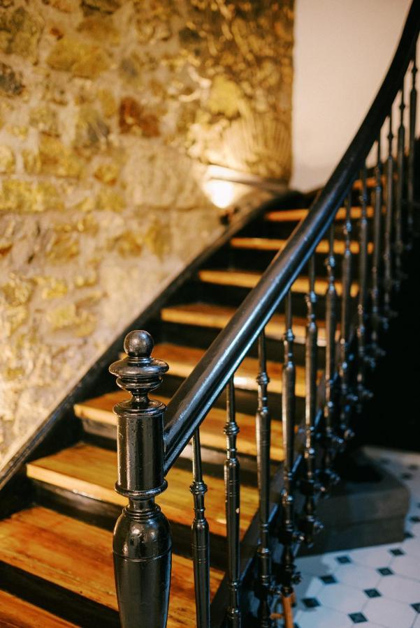Neapolis 1897 Boutique Luxury Rooms Афины Экстерьер фото