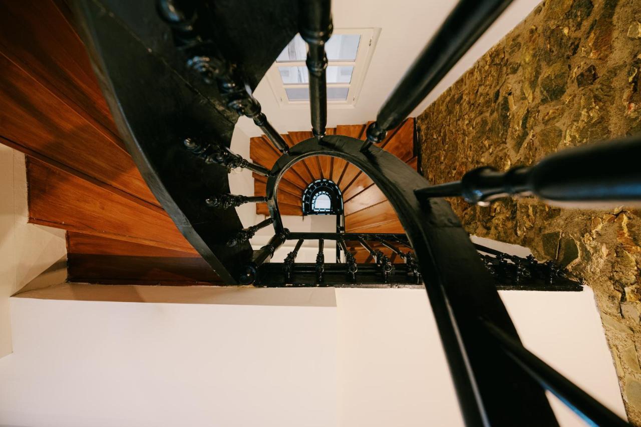 Neapolis 1897 Boutique Luxury Rooms Афины Экстерьер фото
