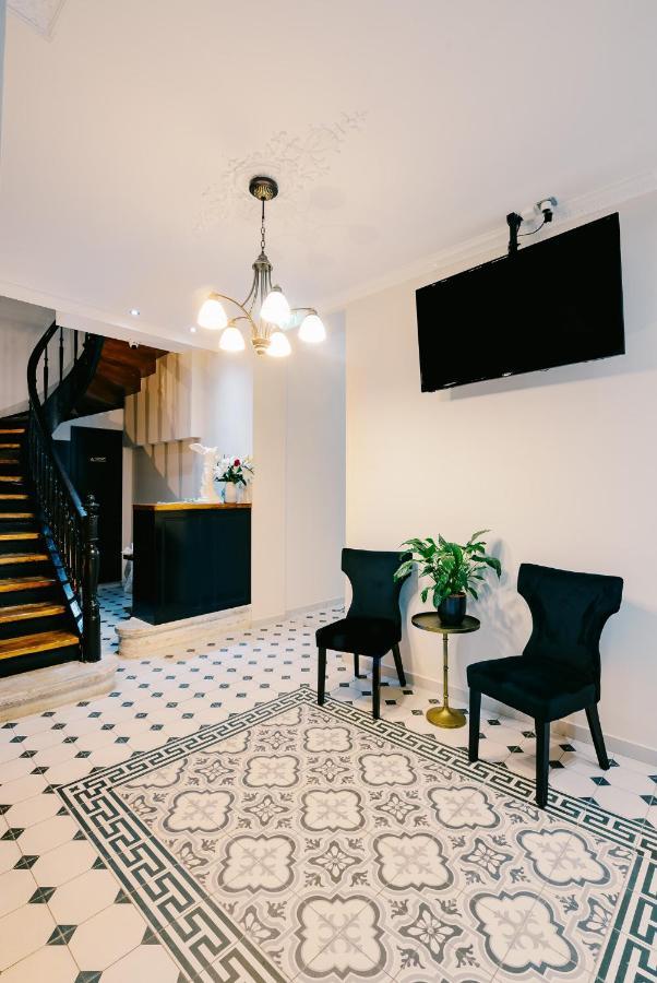 Neapolis 1897 Boutique Luxury Rooms Афины Экстерьер фото